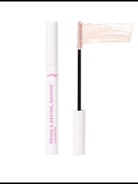 Prime & Define Lash Primer — Soft Pink